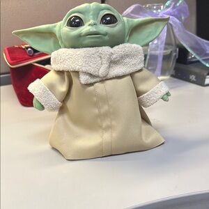 Hasbro Cream and Green Grogu Doll with Accessories